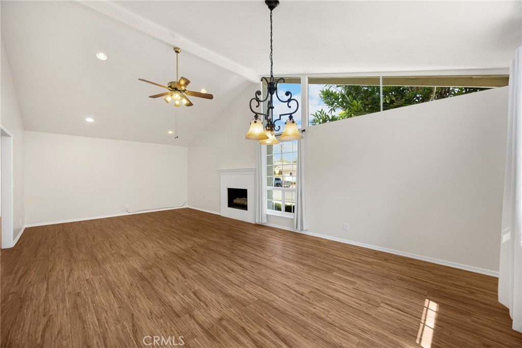 208 Somerset Drive Property Photo 13