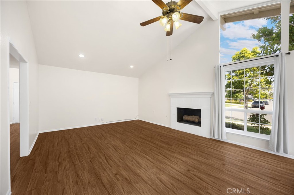 208 Somerset Drive Property Photo 14