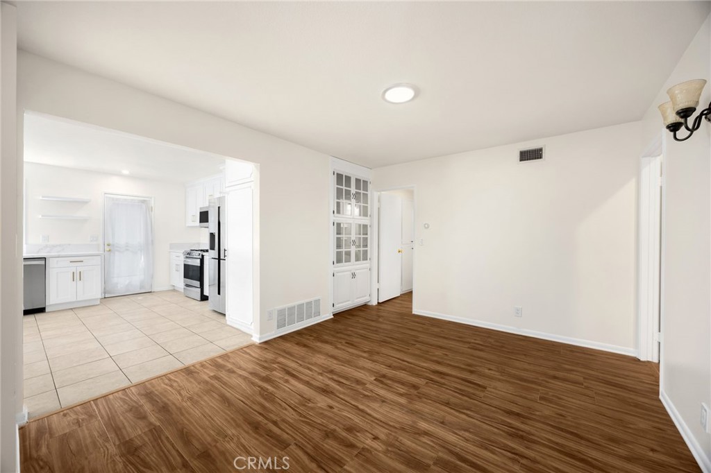 208 Somerset Drive Property Photo 16