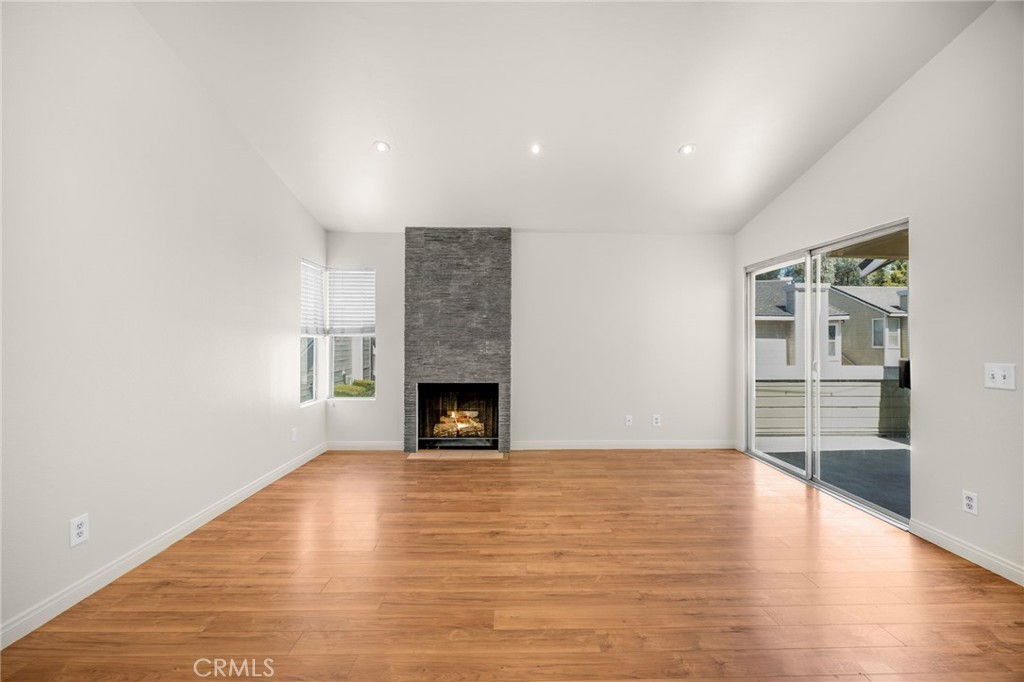 6040 Vermont Court 80 Property Photo 5