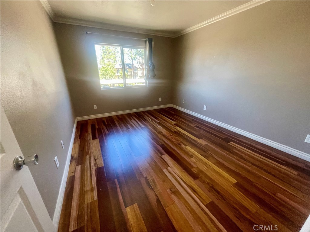 214 N Spruce Avenue Property Photo 7