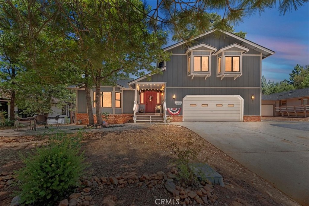 1740 Cascade Road Property Photo 2