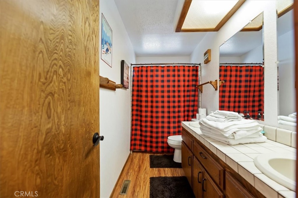 1740 Cascade Road Property Photo 22