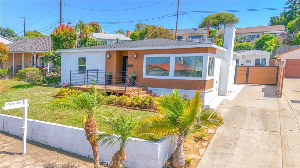 204 Via Colusa Property Photo 1