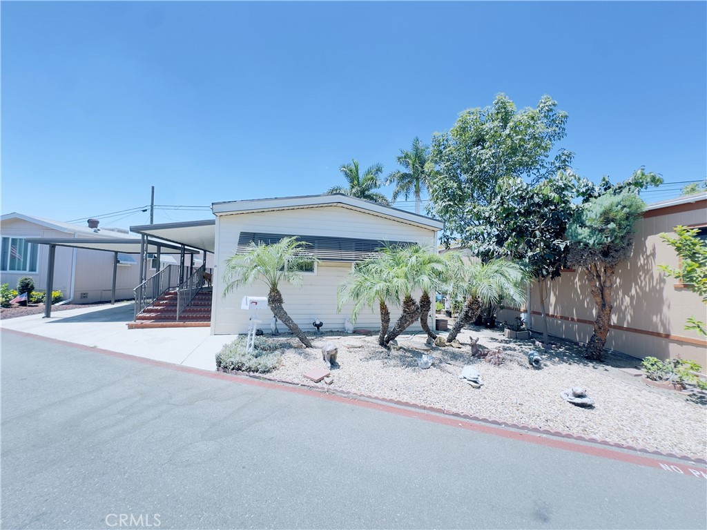 37 Elm Via Property Photo 1