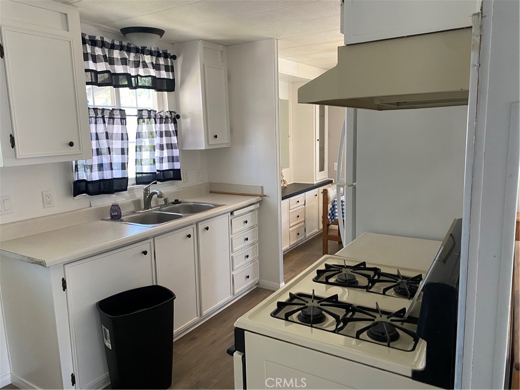 37 Elm Via Property Photo 7
