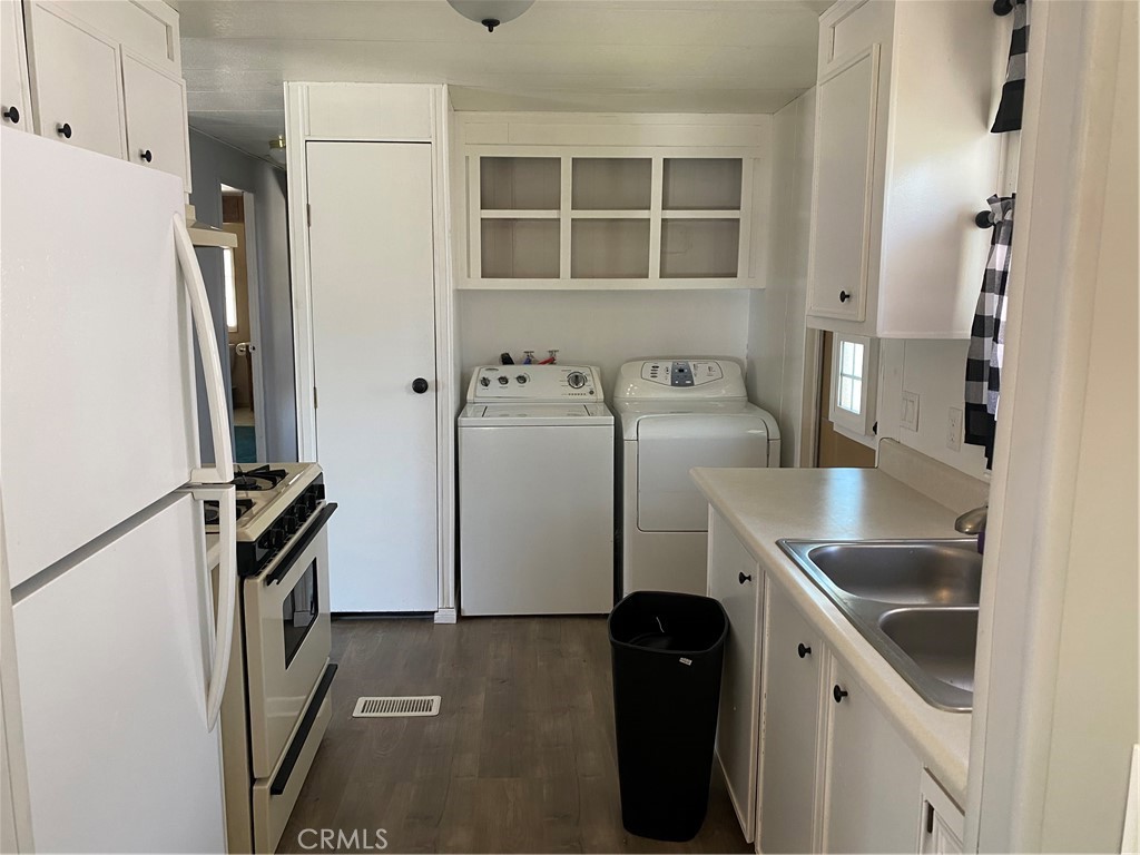 37 Elm Via Property Photo 8