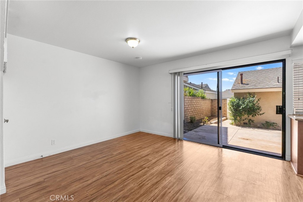 5 Locust Property Photo 14