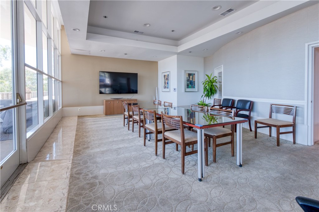 700 E Ocean Boulevard 2508 Property Photo 25