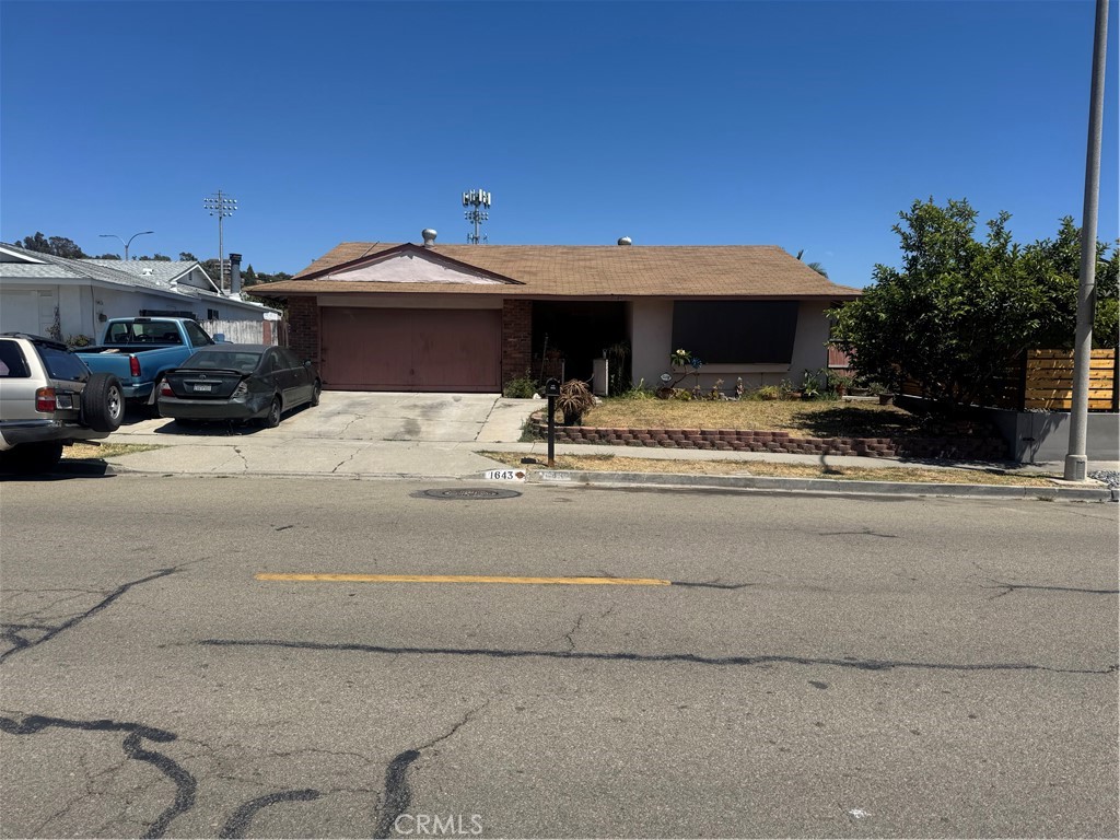 1643 Goodwin Drive Property Photo 1