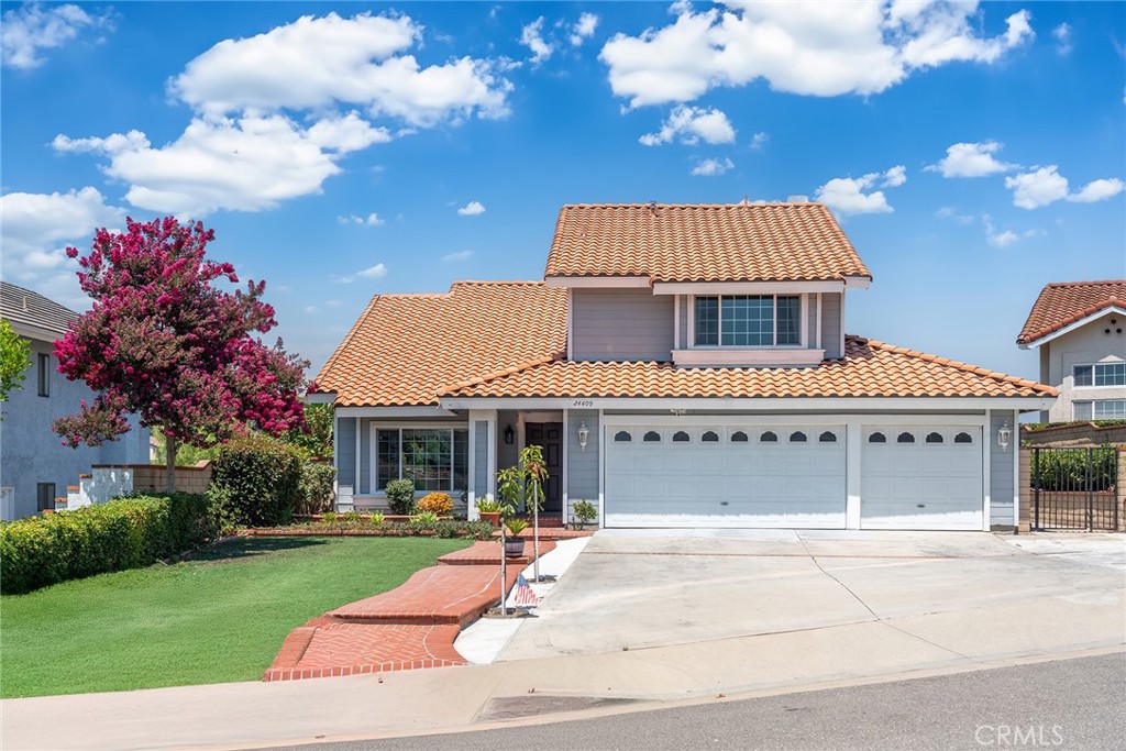 24409 Penrose Court Property Photo 1