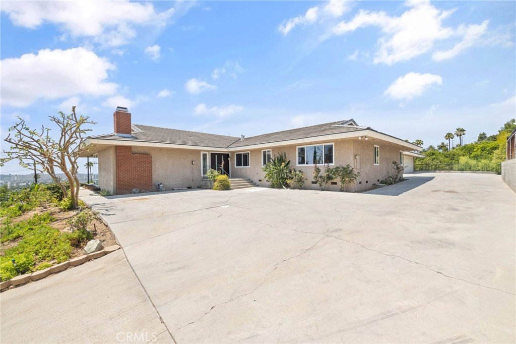 1281 Mayapan Road Property Photo 1