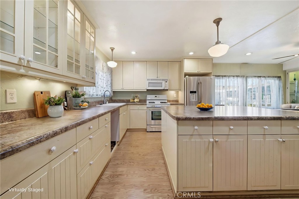 1919 W Coronet Avenue 149 Property Photo 3