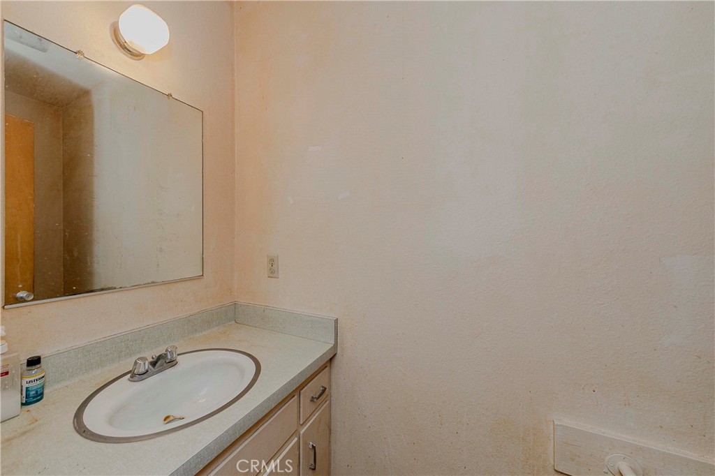 12013 Rosecrans Avenue Property Photo 13