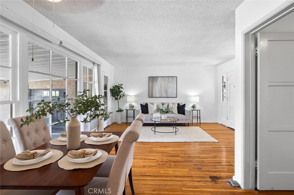 9619 Wampler Street Property Photo 11