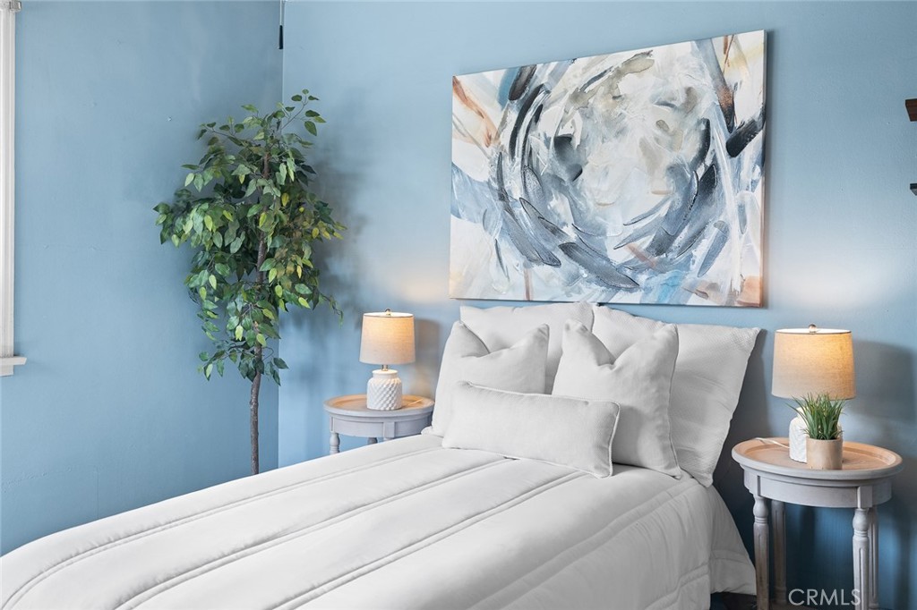 9619 Wampler Street Property Photo 19