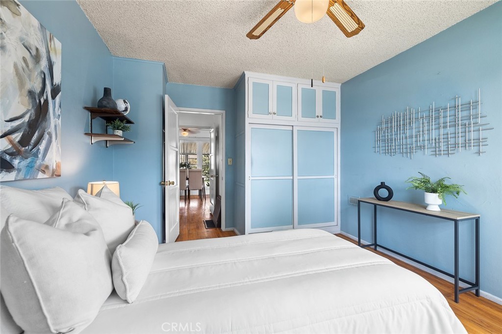 9619 Wampler Street Property Photo 21