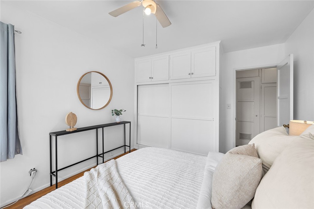 9619 Wampler Street Property Photo 28