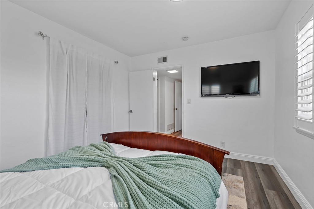 10072 Roselee Drive Property Photo 16