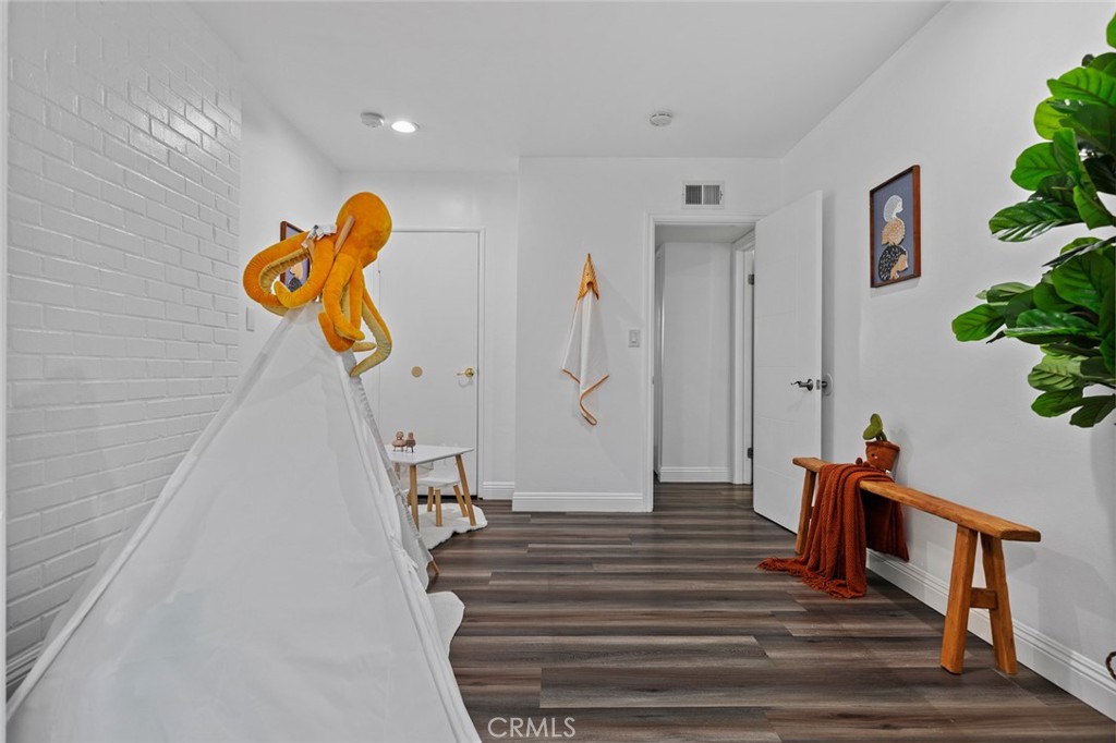 10072 Roselee Drive Property Photo 19