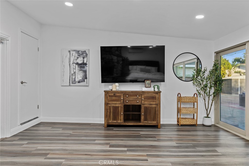 10072 Roselee Drive Property Photo 31