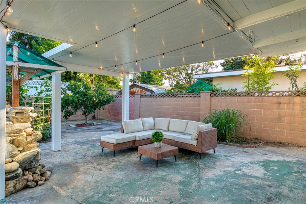 10072 Roselee Drive Property Photo 37