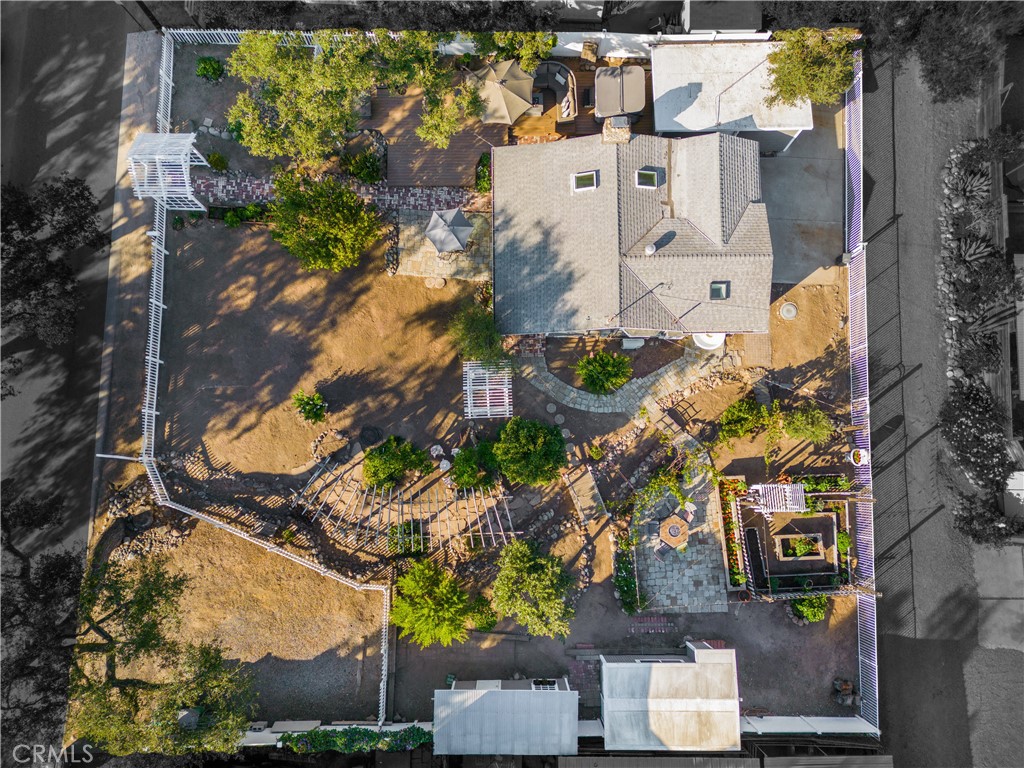 20402 Trabuco Oaks Drive Property Photo 33