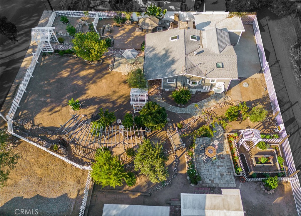 20402 Trabuco Oaks Drive Property Photo 34