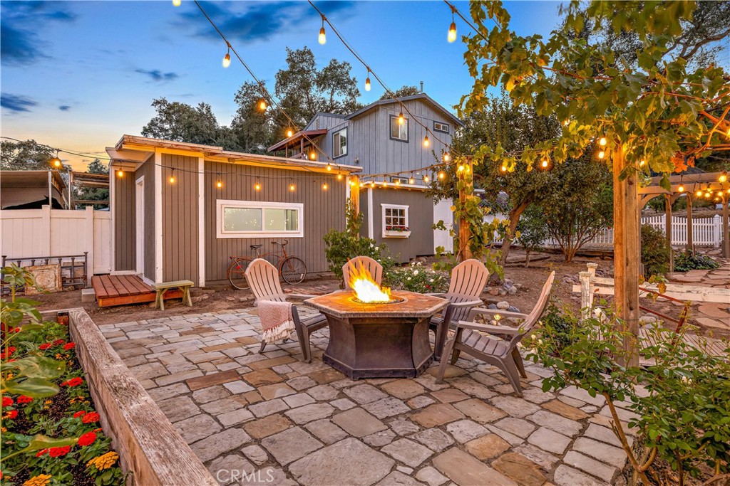 20402 Trabuco Oaks Drive Property Photo 42