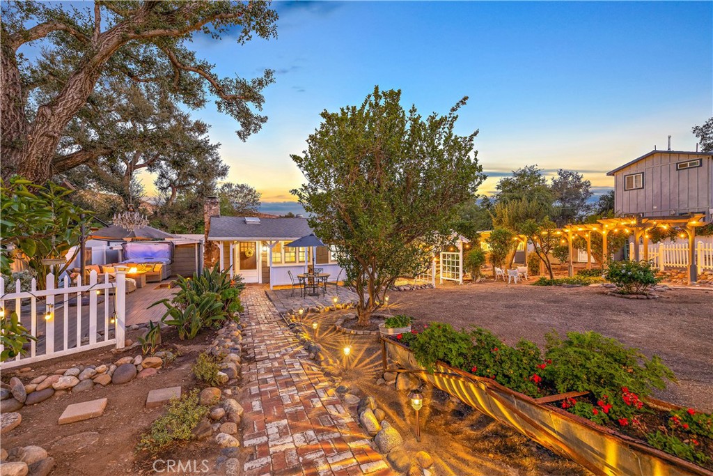 20402 Trabuco Oaks Drive Property Photo 43