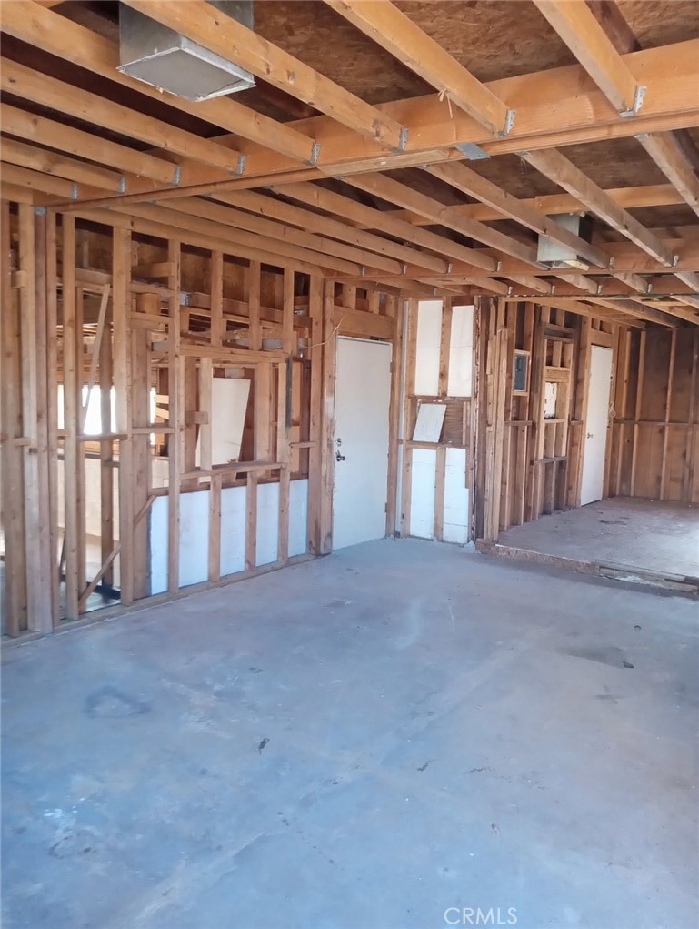 208 Race Street Property Photo 2