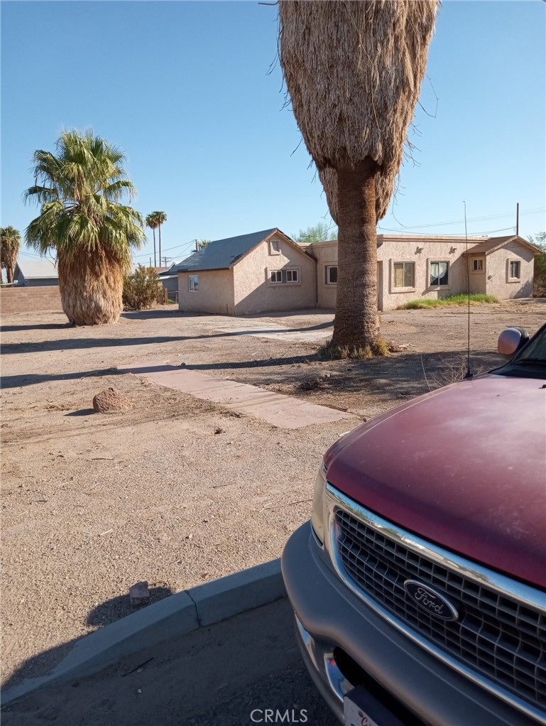 208 Race Street Property Photo 6