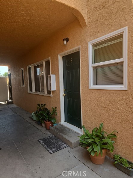 1222 E 10th Street Property Photo 15