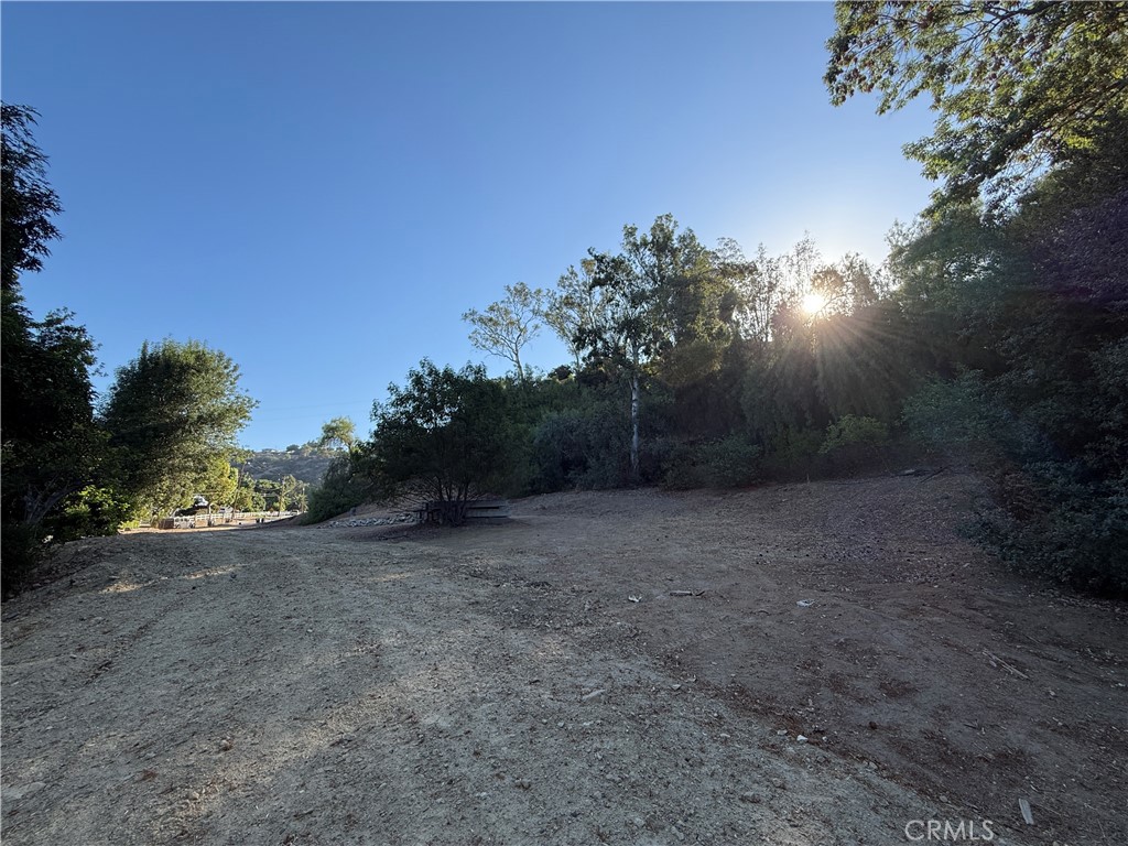 2240 Valle Drive Property Photo 6