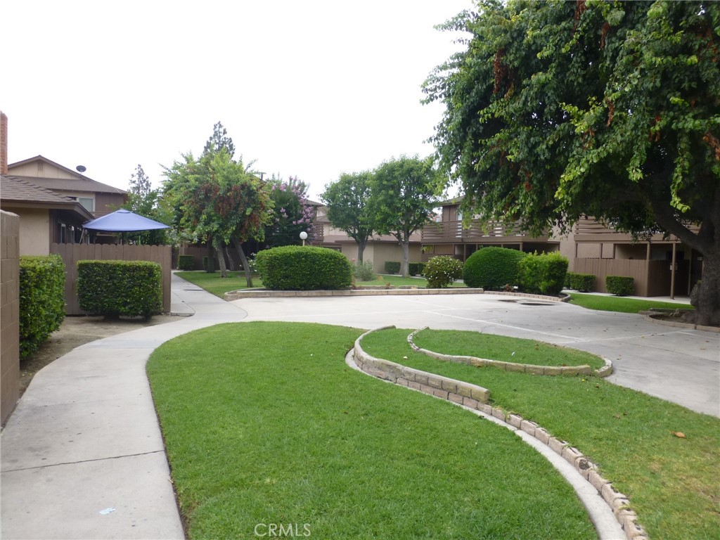 2115 Broden Street Property Photo 6