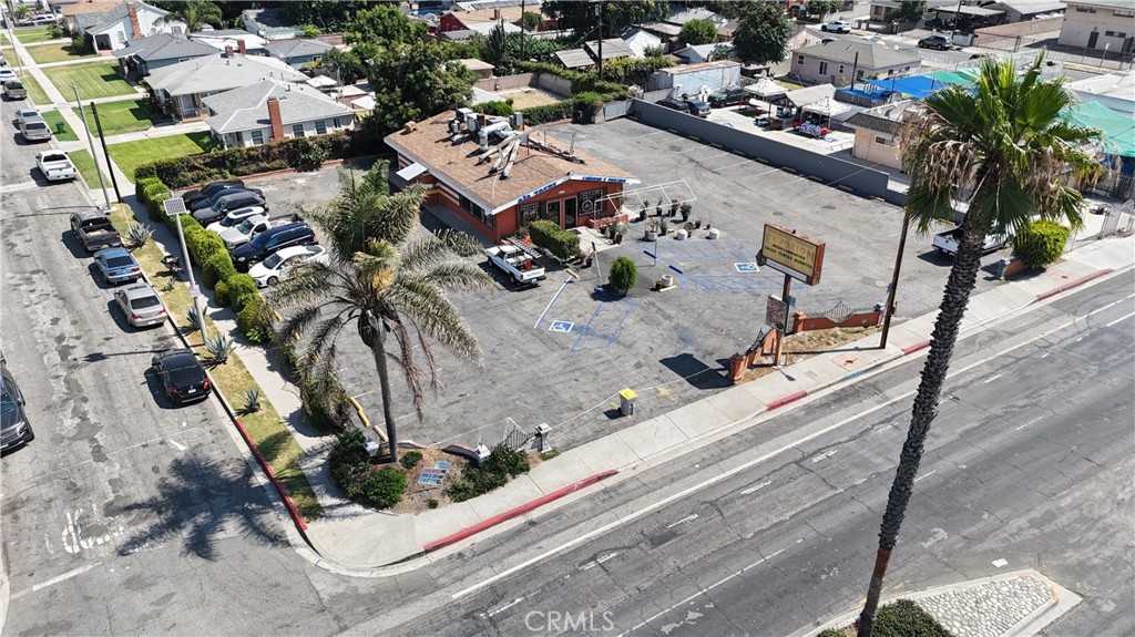 2201 E Alondra Boulevard Property Photo 2