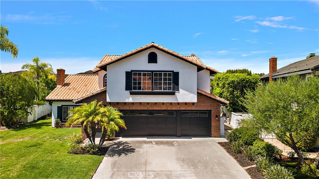 3 Mantenida Property Photo 1