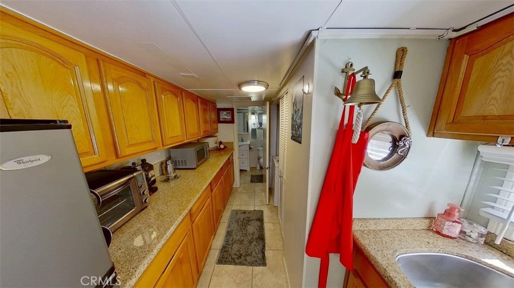 85 Riversea Road Property Photo 10