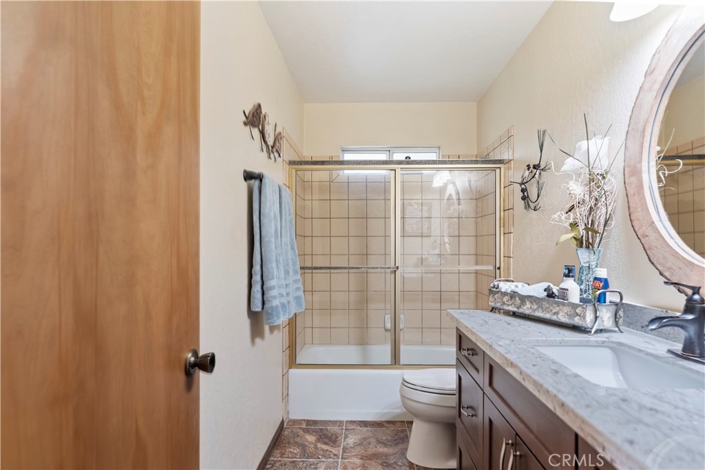 615 Wellesley Property Photo 11
