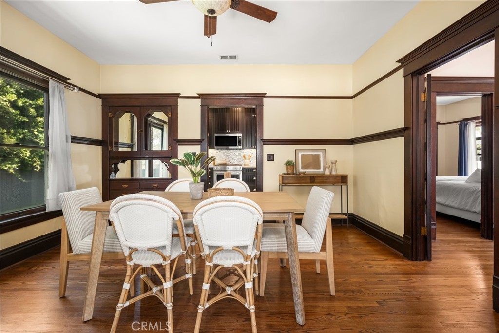 313 E Palmyra Property Photo 16