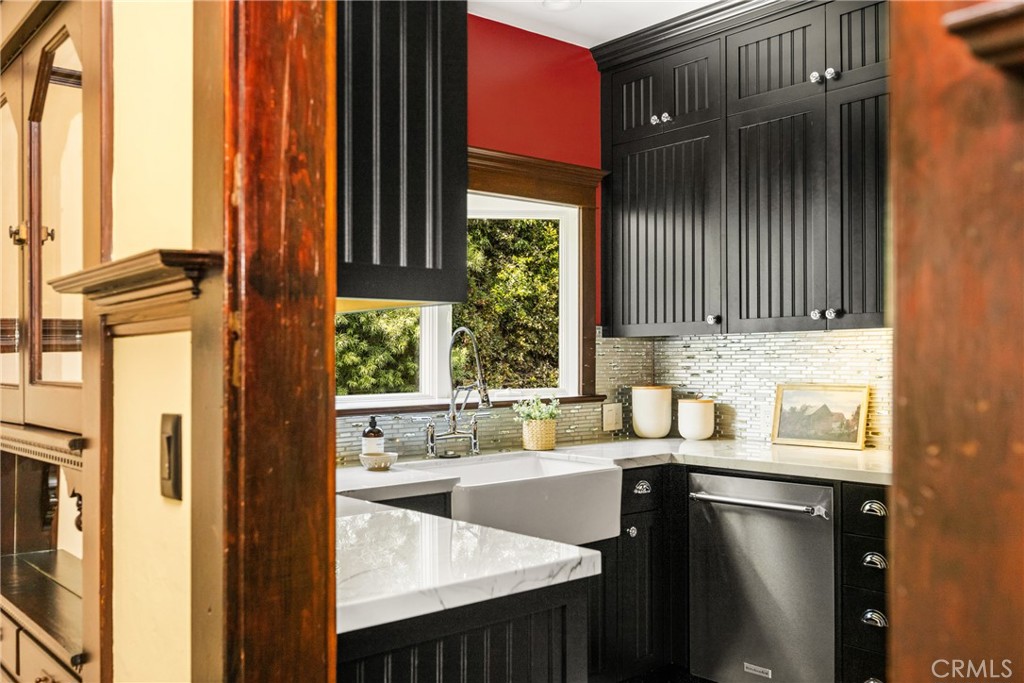 313 E Palmyra Property Photo 20