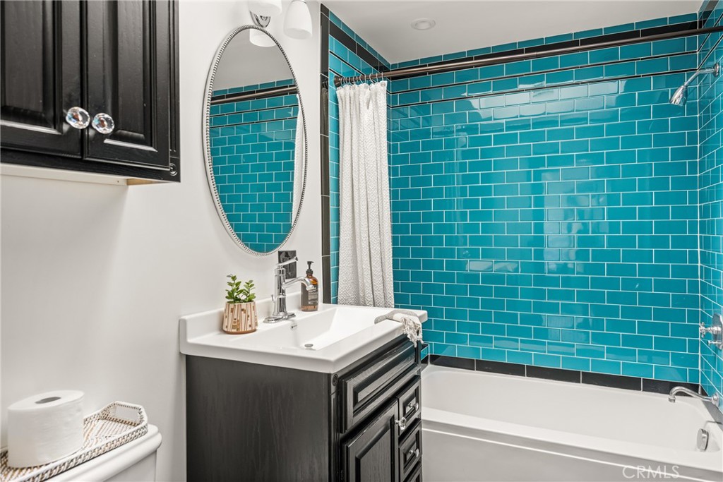 313 E Palmyra Property Photo 41