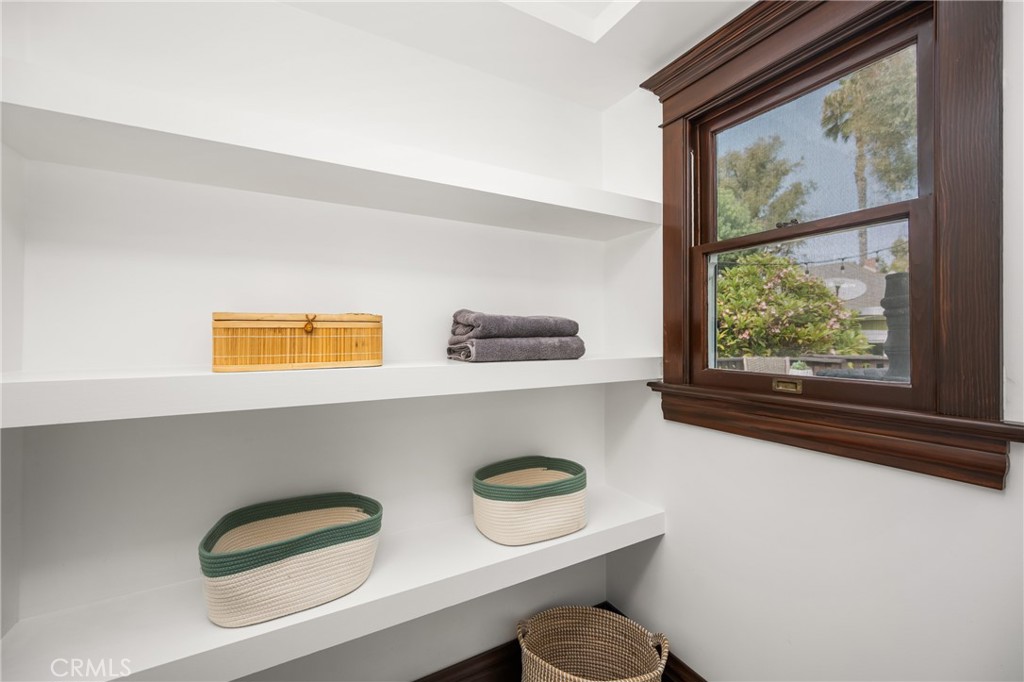 313 E Palmyra Property Photo 43