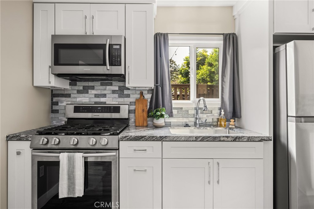 313 E Palmyra Property Photo 53