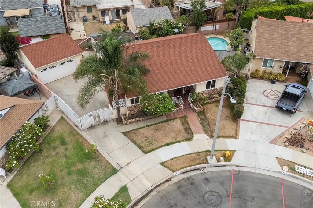 740 Albee Property Photo 2