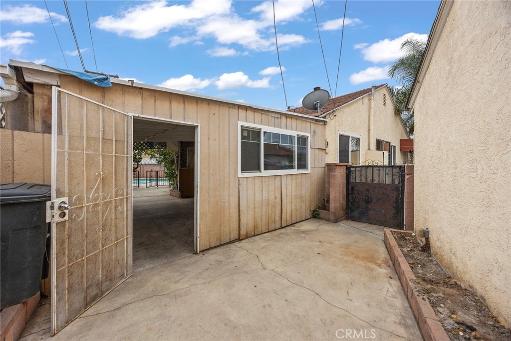 740 Albee Property Photo 30