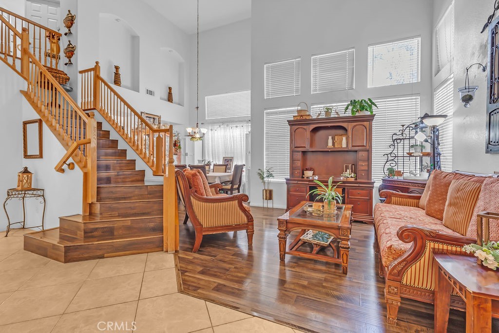 1096 Casandra Property Photo 5