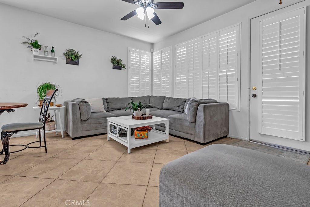 1096 Casandra Property Photo 10
