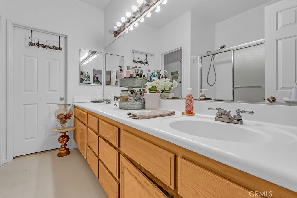 1096 Casandra Property Photo 24