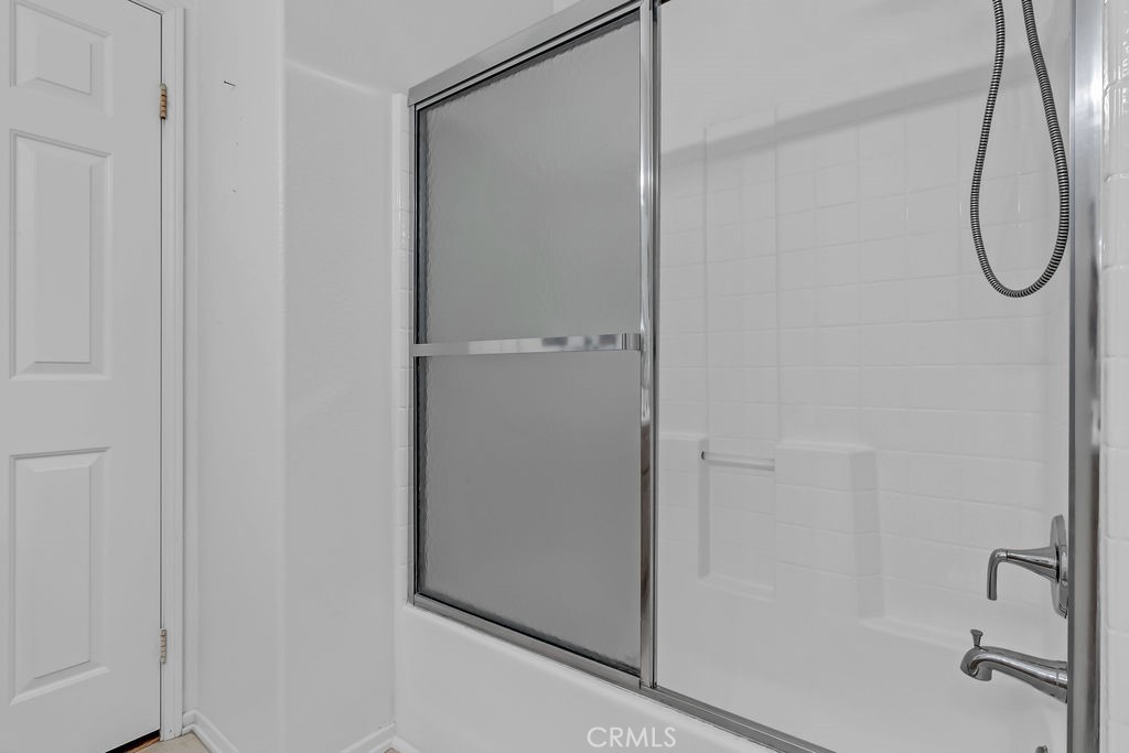 1096 Casandra Property Photo 25